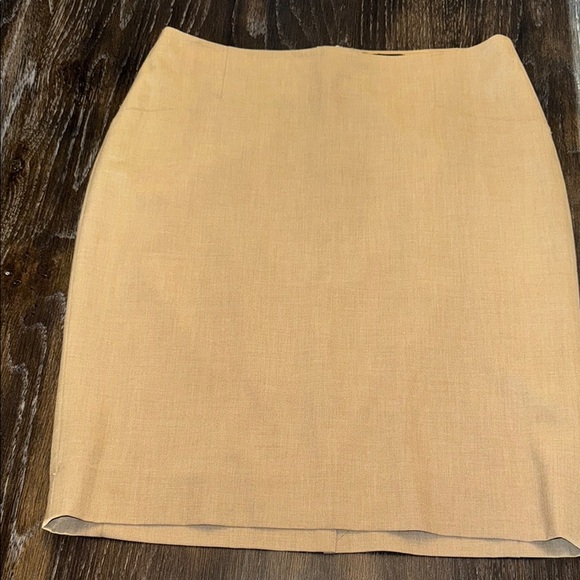 🟠 The Limited Tan Pencil Skirt size 8 - Picture 1 of 4